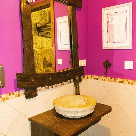 Casinas De Acevedo Junquera de Ambía